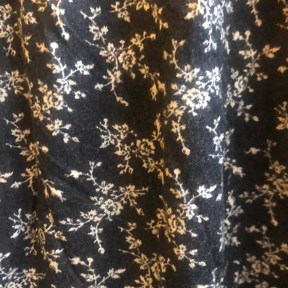 ☀️ American Eagle Top - Picture 5 of 5